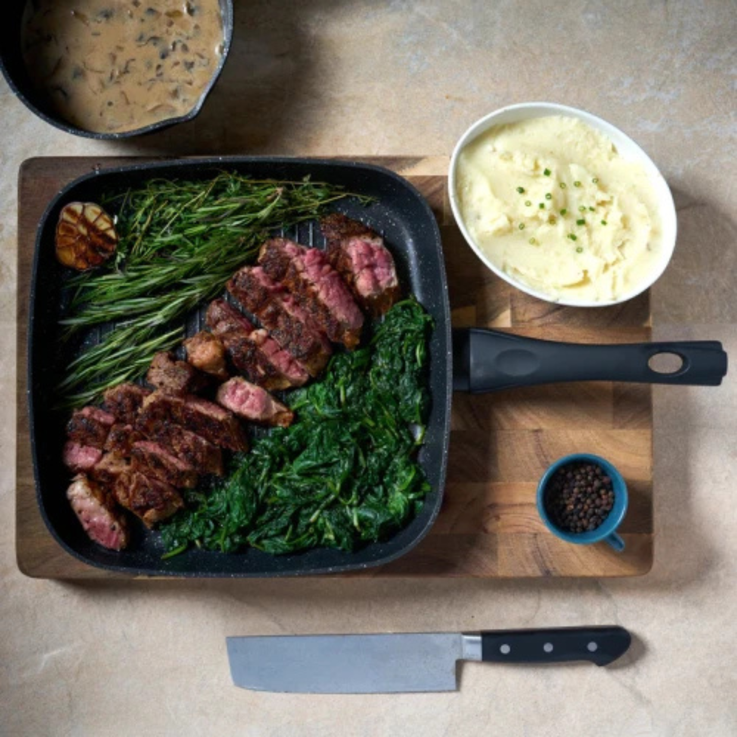 Grillpfanne aus geschmiedetem Aluminium mit Marmor-Antihaftbeschichtung