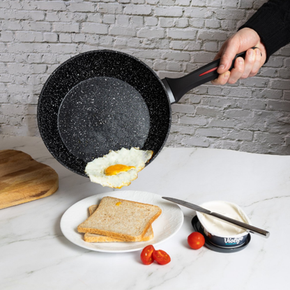 Bratpfanne aus geschmiedetem Aluminium mit Marmor-Antihaftbeschichtung