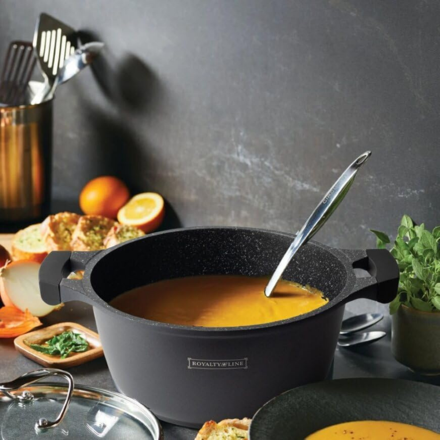 Topf aus Aluminiumguss mit Glasdeckel und Marmor-Antihaftbeschichtung